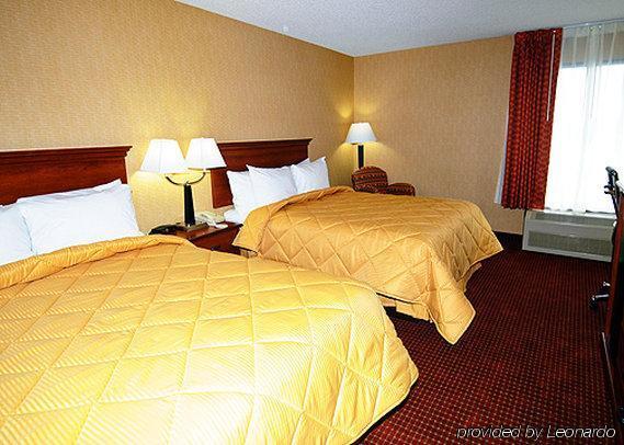 Quality Inn Springboro West Quarto foto